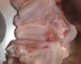Foto del paso 1 de la receta: Alitas de pollo 🍗que volarán de tu plato😂
