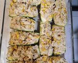 Foto del paso 4 de la receta: Calabacitas rellenas de pollo en salsa de pimiento 😍💯
