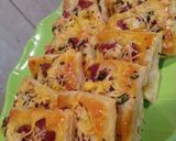 Foto langkah ke 4 dari resep Quick dessert-Moringa (daun kelor) Smoked Beef Pie.