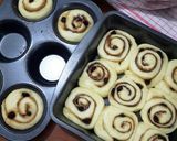 Foto langkah ke 5 dari resep Cinnamon Rolls.
