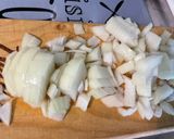 Une image de l'étape 6 de Flan de légumes aux saucisses et fromage roumains.