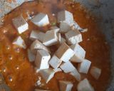 A picture of step 4 of Tofu matar gravy.