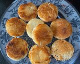A picture of step 3 of Bread Dahivada.