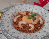 Foto del paso 6 de la receta: Fideos fritos con gambas y alioli de piquillos