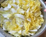 A picture of step 2 of Stir Fried Napa Cabbage.