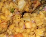 A picture of step 2 of White peas chaat.