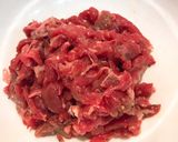 甜椒炒牛肉的食譜步驟1照片