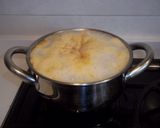 Foto del paso 4 de la receta Pescadillas con ajos tiernos y gamba pelada