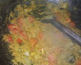 A picture of step 4 of Fish curry.