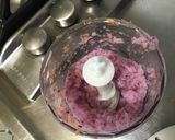 Une image de l'étape 8 de Hamburgers à l'oignon rouge, carotte, ail et parmesan.