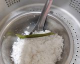 Foto langkah ke 1 dari resep Putu Bumbung Framboise dengan Cetakan.