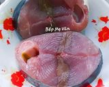 Hình bước làm 1 của món Cá ngừ kho thơm cà