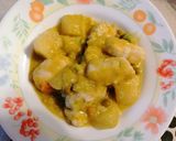 Foto del paso 7 de la receta: Guiso de merluza con aguacate