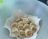 Foto del paso 2 de la receta: Bizcochitos de orégano con pocos ingredientes