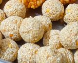 सफ़ेद तिल के लड्डू (safed til ke ladoo recipe in Hidni) रेसिपी चरण 6 फोटो