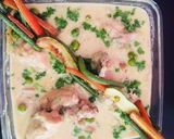 A picture of step 7 of Chicken in white sauce.