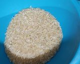 A picture of step 1 of Fry rice.