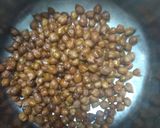 ચણાની ચટપટી ભેળ (Chat in gujrati) રેસીપી સ્ટેપ1ફોટો