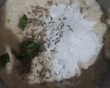 A picture of step 1 of Urad dal mendu vada.