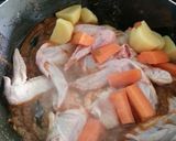 Foto langkah ke 6 dari resep Ayam masak kurma.