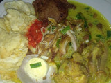 Soto Ayam Komplit