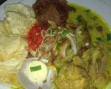 Foto langkah ke 10 dari resep Soto Ayam Komplit.