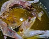 Foto langkah ke 2 dari resep Ayam Ungkep Goreng Gurih Manis.