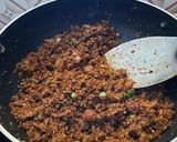भरवा शिमला मिर्च (bharwa simla mirch recipe in marathi) रेसिपी स्टेप 2 फोटो 