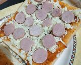 Foto langkah ke 3 dari resep 70. Roti Bakar Pizza.