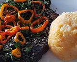 Foto del paso 3 de la receta: Carne con ajíes y perejil
