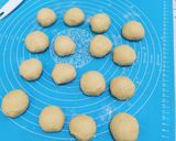 Foto langkah ke 6 dari resep Garlic Flower Bread No Kneed.