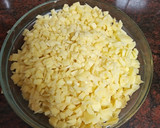 Foto del paso 3 de la receta: Tortilla de papas, calabacín, cebolla y chistorra