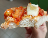 Foto del paso 6 de la receta: Pizza mitad morrones mitad napolitana