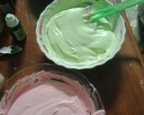 Foto langkah ke 3 dari resep Bolu gulung kukus pelangi.