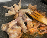 Foto del paso 4 de la receta: Sopa de marisco
