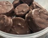 Foto del paso 9 de la receta: Alfajores de 🍫 chocolate