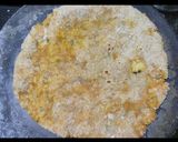 A picture of step 6 of Aloo ka paratha.