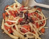 Foto del passaggio 4 della ricetta Spadellata di finocchi e peperoni rossi