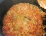 A picture of step 2 of Paneer bhurji.