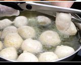 A picture of step 8 of Milky way Oreo puff puff.