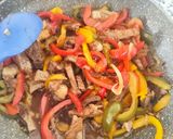Foto del paso 4 de la receta: Arroz Basmati con Ternera, Pimientos, Cebolla, Cherrys y Yakiniku