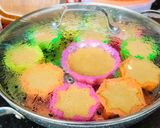 Foto langkah ke 7 dari resep Bolu Kukus Sakura.
