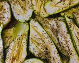 Foto del paso 5 de la receta: PASTEL DE 🫛ZUCCHINIS🫛EN SALSA RÚSTICA (gratinados) 🫛🥘🫛🥘