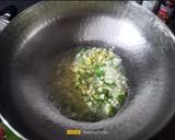 A picture of step 2 of Chinese Sauce Fusilli Pasta.