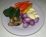 Foto langkah ke 3 dari resep Pepes teri, tahu &daun singkong.