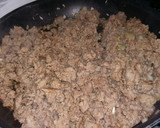 Foto del paso 2 de la receta: Pizza Pizzguesa con borde extra de queso