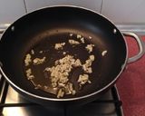 Foto del paso 1 de la receta Merluza con vino blanco