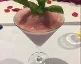 Foto del paso 3 de la receta: Cóctel Daiquiri de fresa y ceviche de pescado con frutos rojos