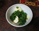Foto del paso 3 de la receta: Pan de ajo casero en microondas