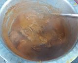 A picture of step 1 of Chicken curry.